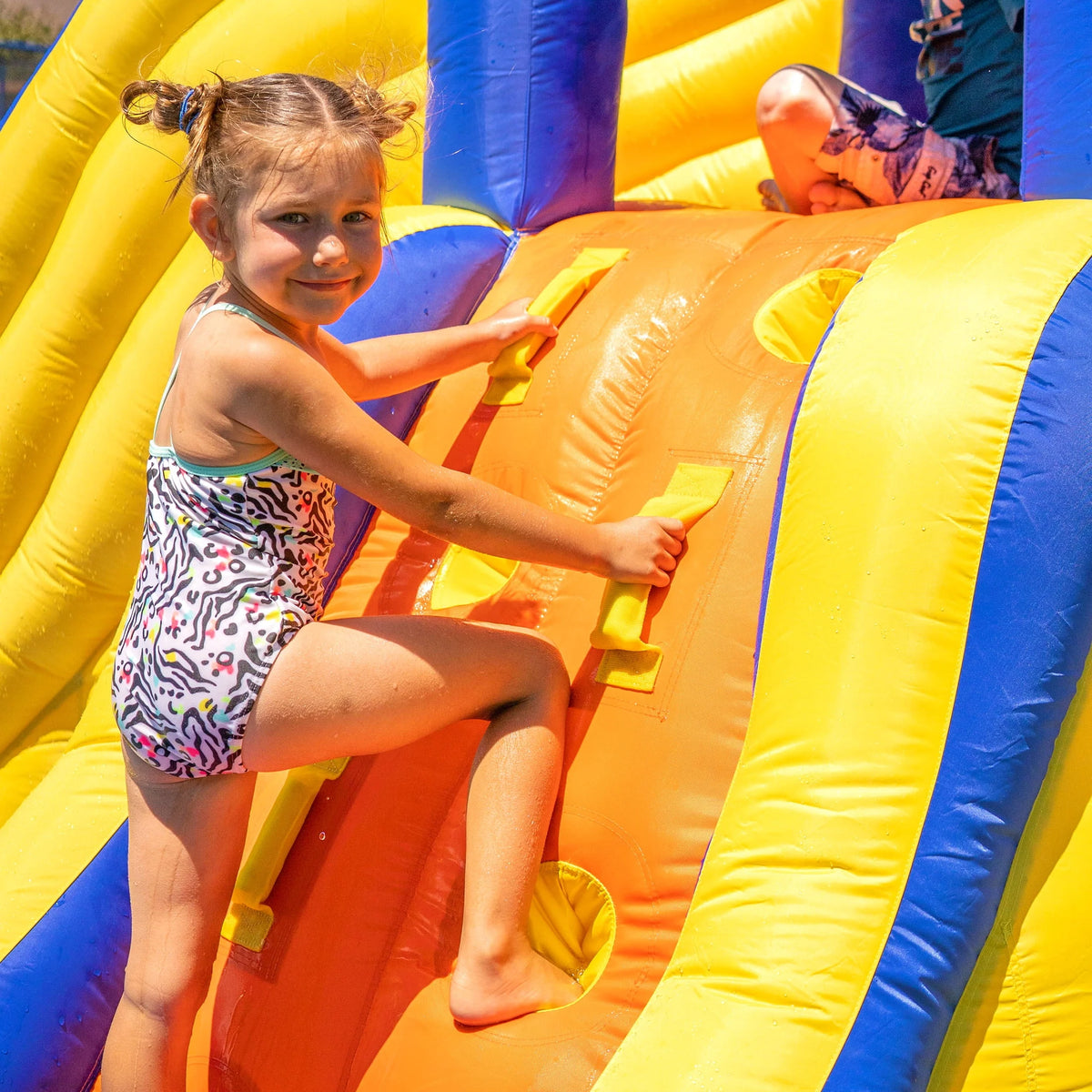 Inflatable Water Slide with Heavy Duty Blower A763538