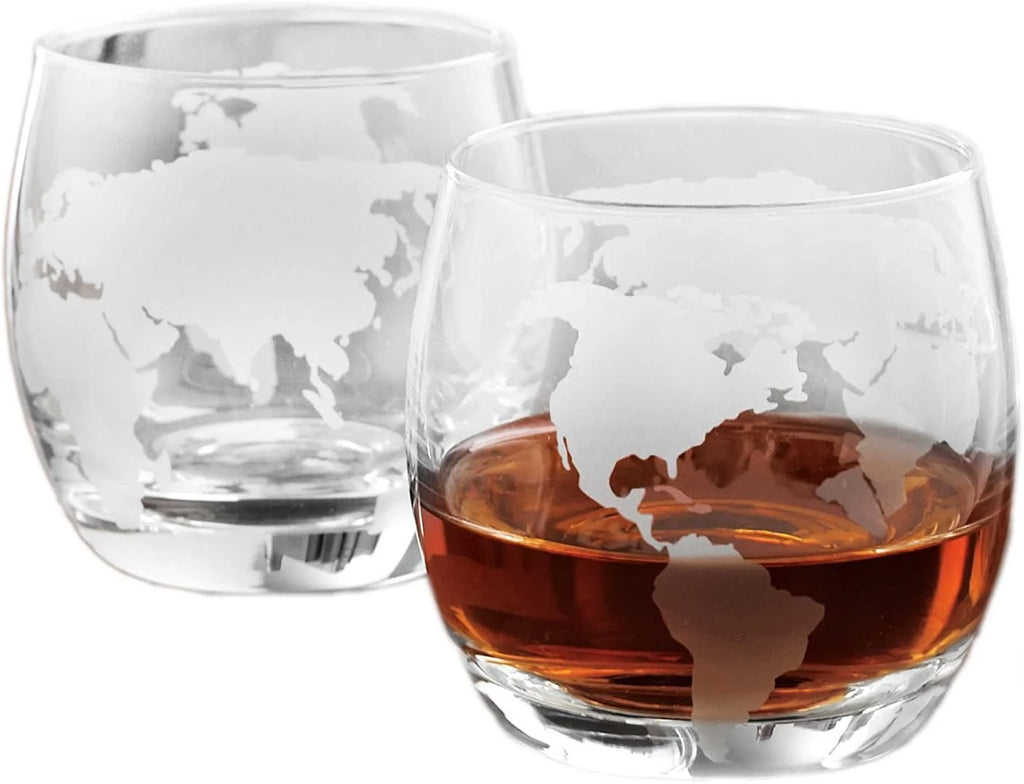 50 Oz Handmade Etched Globe Decanter Set with Wooden Stand and 2 Glasses X96220