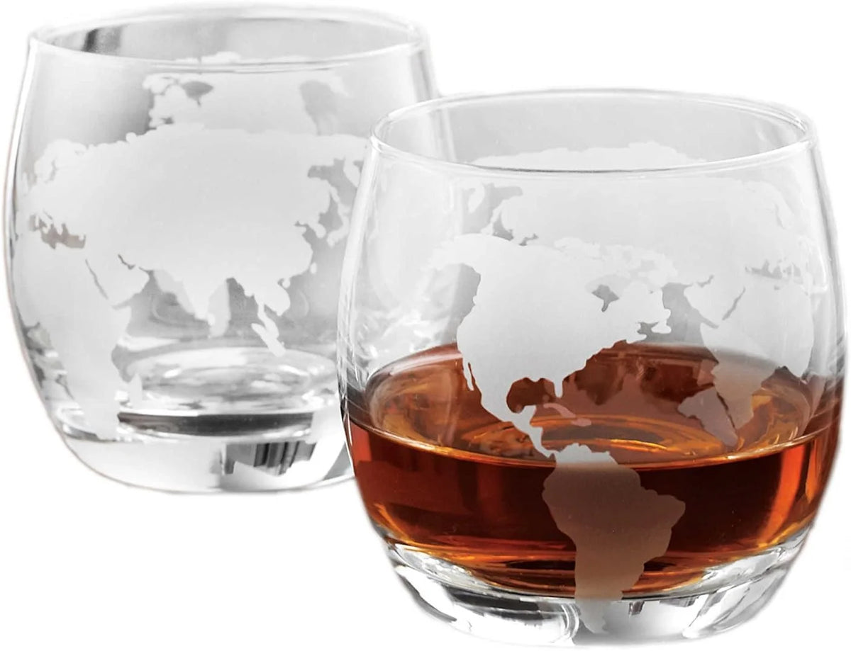 50 Oz Handmade Etched Globe Decanter Set with Wooden Stand and 2 Glasses X96220