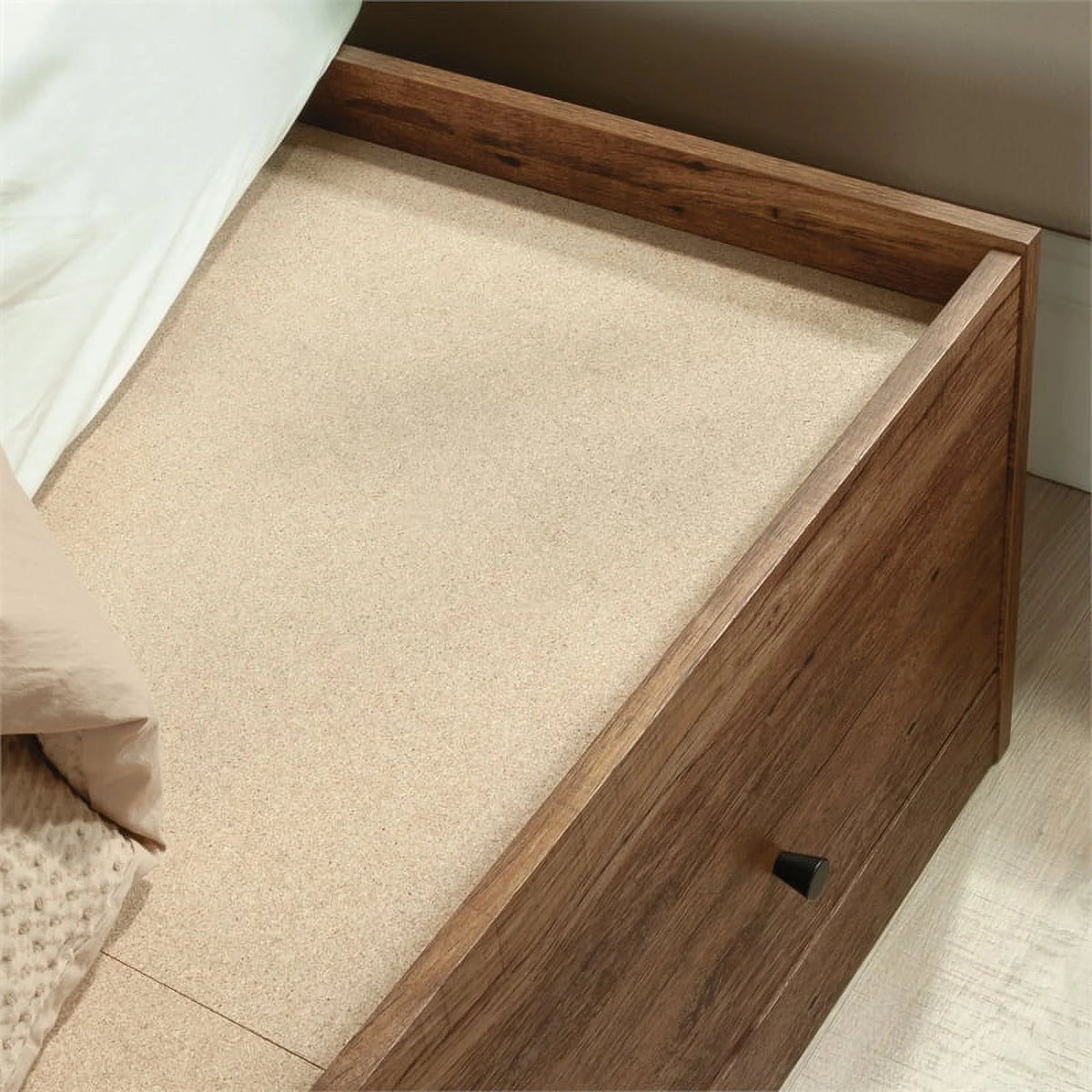 Queen Storage Bed W2483
