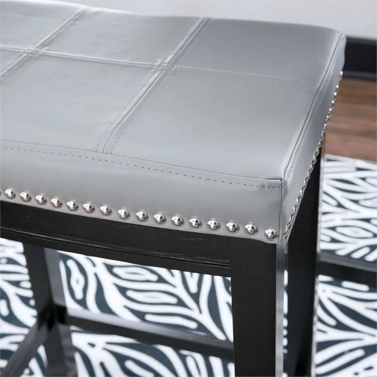 30" Backless Wood Bar Stool H55541