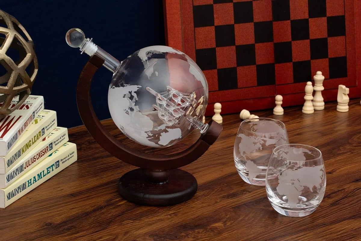 50 Oz Handmade Etched Globe Decanter Set with Wooden Stand and 2 Glasses X96220