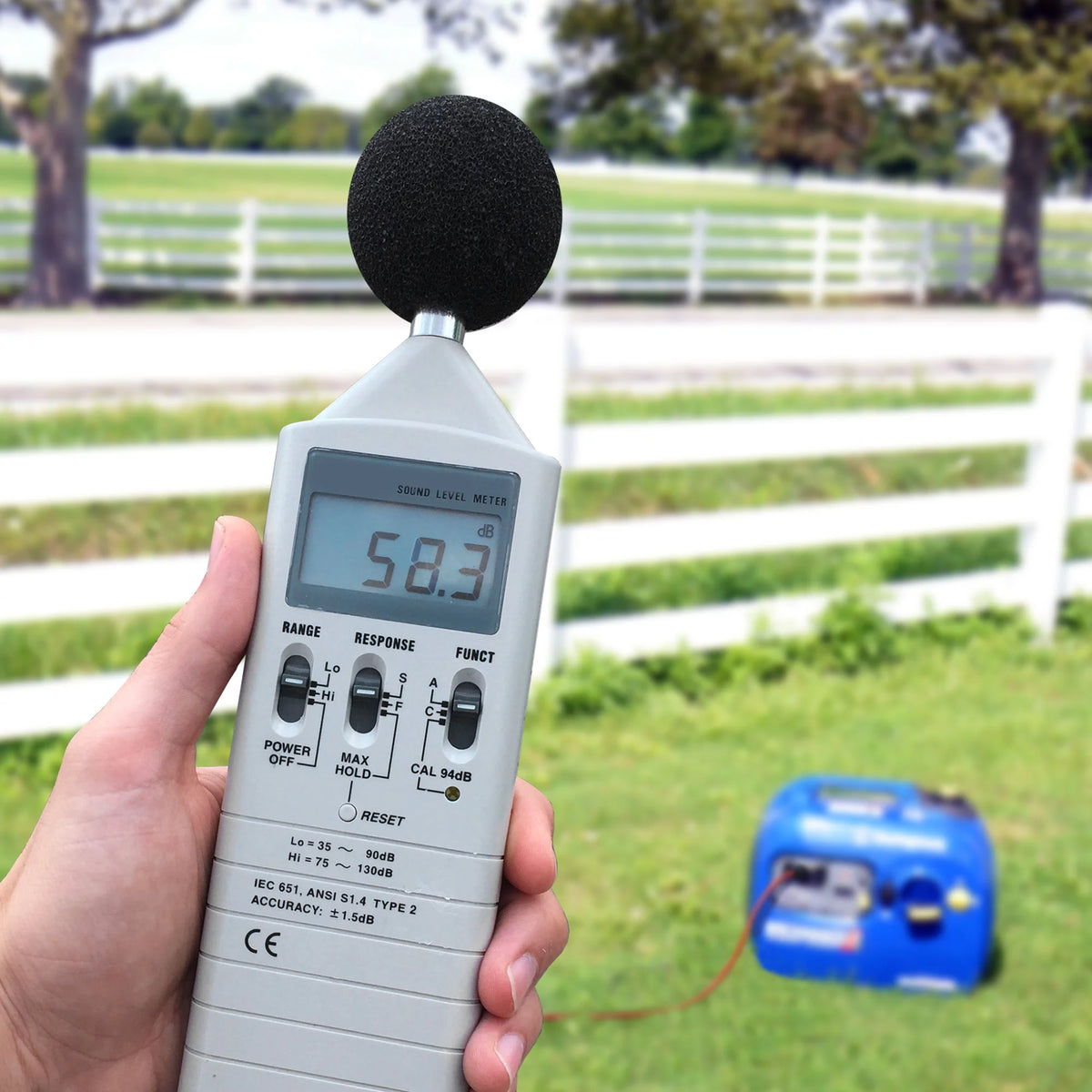 Portable Inverter Generator 1800 Rated Watts & 2200 Peak Watts X378