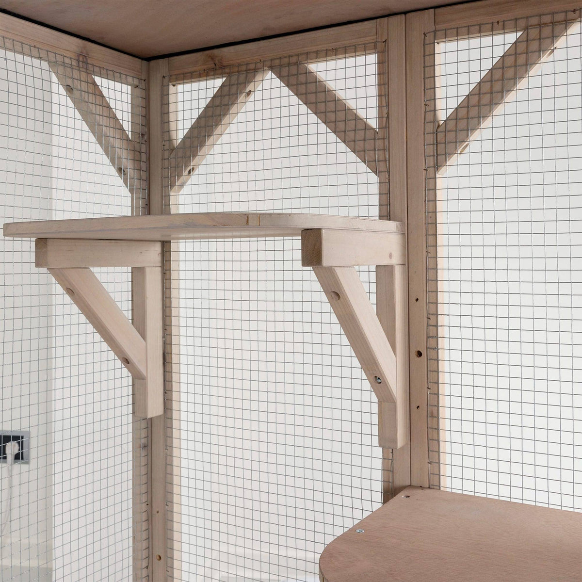 Wooden Cattery Grey J217466