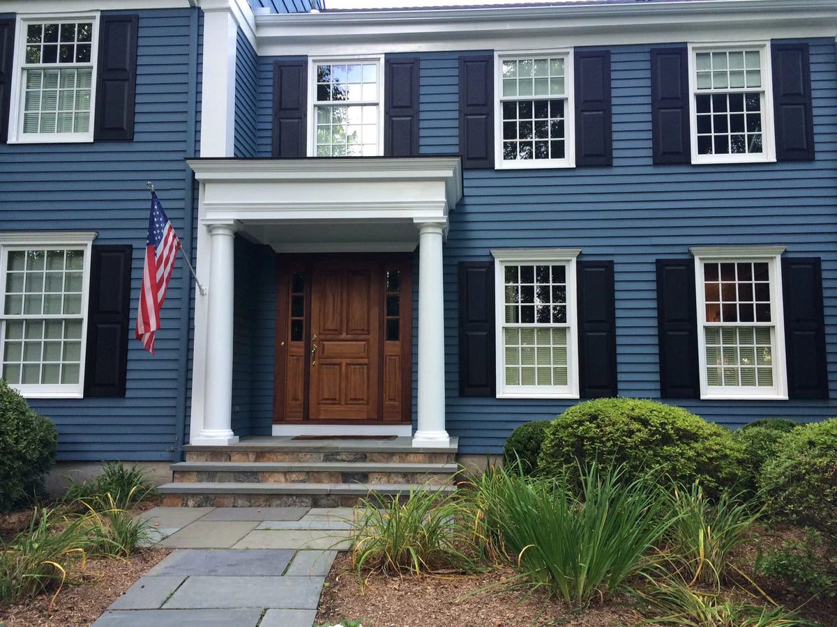 Vinyl Double Panel Shutters Q832