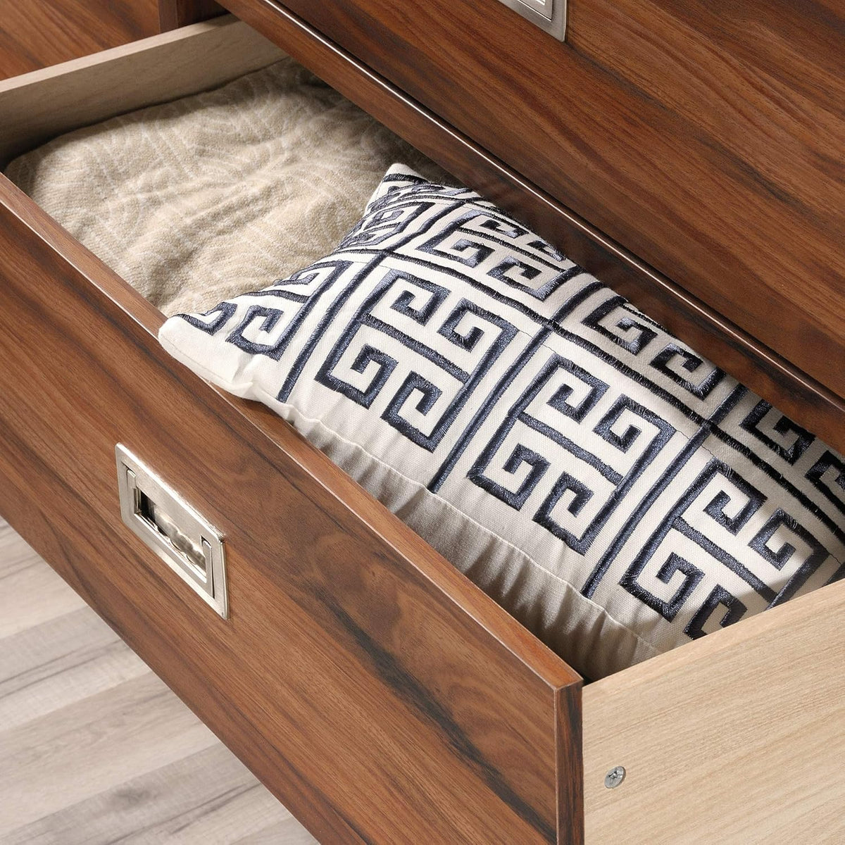 Dresser M4675