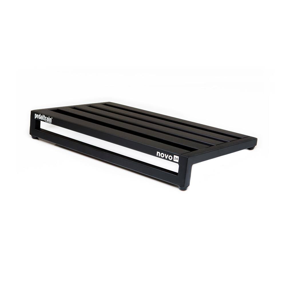24 Pedalboard with Tour Case S301
