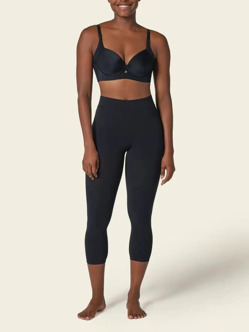 High-Waisted Capri Shaper M575329