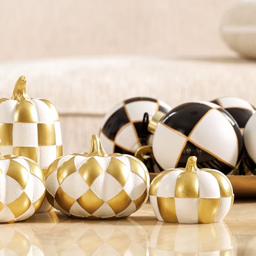7Pcs Black and White Faux Checkered Pumpkins R10421